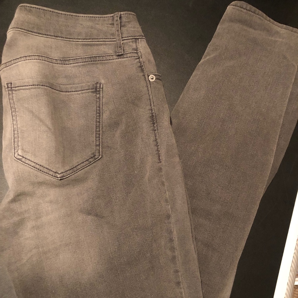 Old Navy Grey Jeans
